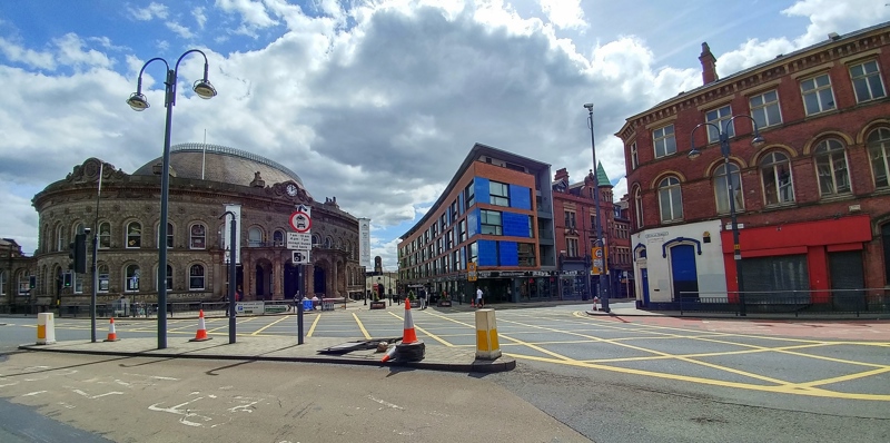 Call_Lane,_Leeds_(35419509431).jpg